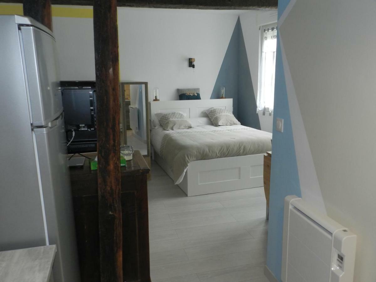 L Imprevu Apartment Chartres Exterior foto